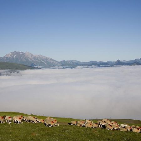 Hotel Le Viscos Сен-Савен Экстерьер фото